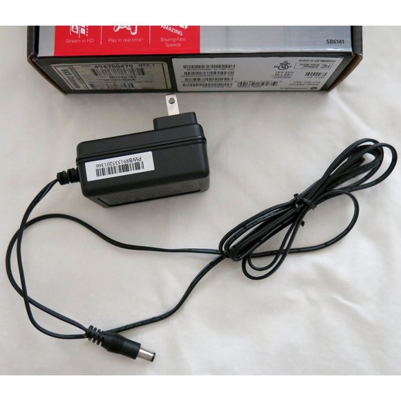 ARRIS SURFboard eXtreme SB6141 8x4 DOCSIS 3.0 Cable Modem - Picture 15 of 16